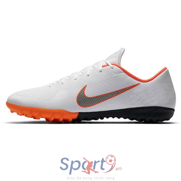 Hình ảnh của Nike Mercurial Vapor Academy Astro Turf Trainers White/ChrOrange