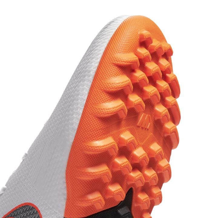 Hình ảnh của Nike Mercurial Vapor Academy Astro Turf Trainers White/ChrOrange