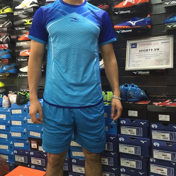 Hiện chi thiết của Áo bóng đá keep & fly màu xanh biển