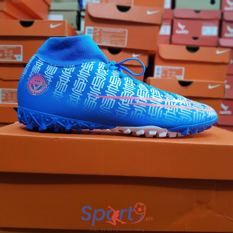 Nike Superfly 7 Academy CR7 TF 