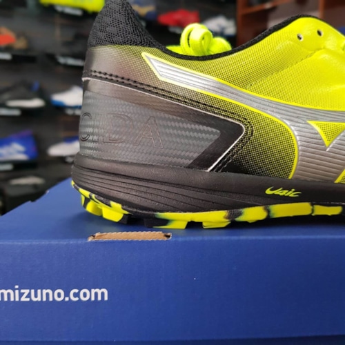 Mizuno Monarcida Sala Pro TF Vàng đen