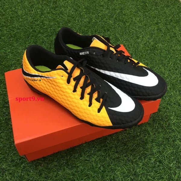 Hiện chi thiết của Nike Hypervenom Phelon III Orange/Black