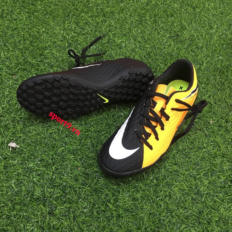 Hình ảnh của Nike Hypervenom Phelon III Orange/Black