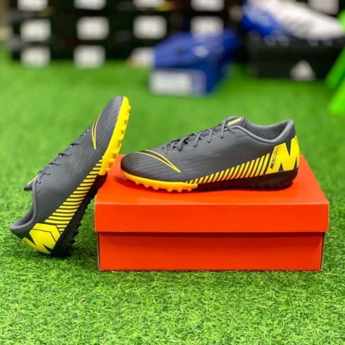 Nike Mercurial Vapor XII Academy TF – Dark Grey/ Black/ Yellow AH7384-070