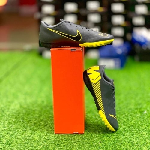 Nike Mercurial Vapor XII Academy TF – Dark Grey/ Black/ Yellow AH7384-070