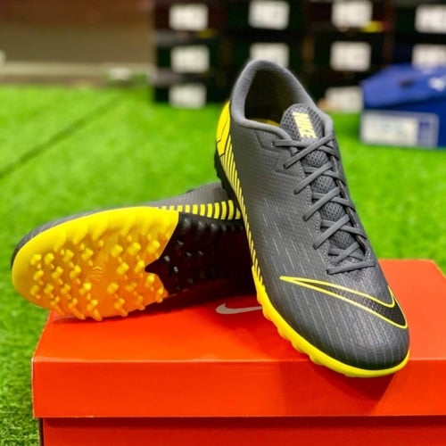 Nike Mercurial Vapor XII Academy TF – Dark Grey/ Black/ Yellow AH7384-070