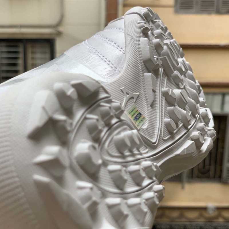 Mizuno Monarcida Neo Sala Select TF Trắng bạc