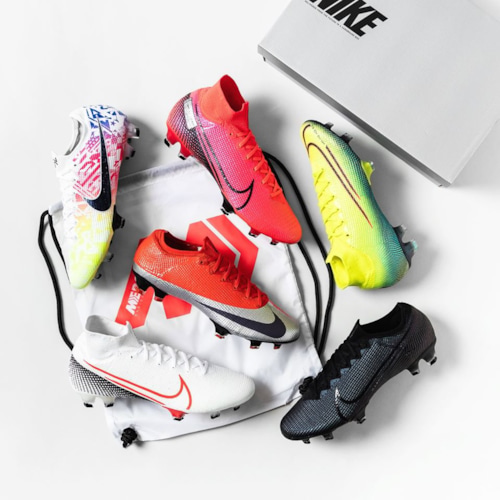 Mua giày đá bóng Nike chính hãng ở đâu Hà Nội?