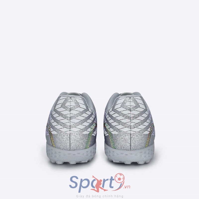 Giày đá bóng Zocker Space - Màu Bạc