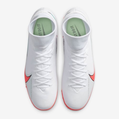 Nike Mercurial Superfly VII Academy TF AT7978-163 White/Photon Dust/Hyper Jade/Flash Crimson