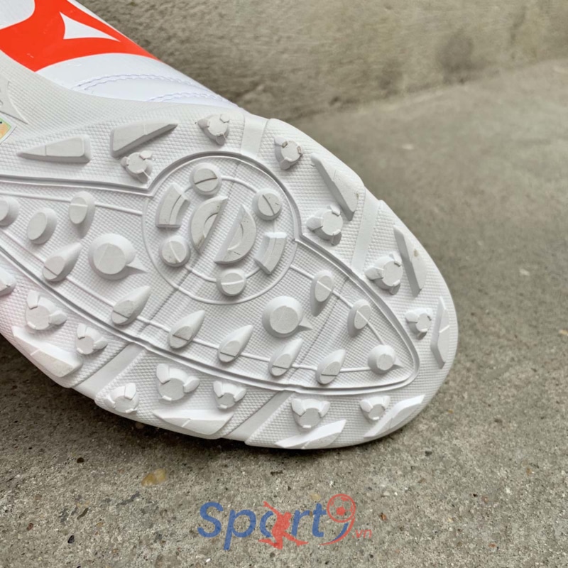 Giày bóng đá Mizuno Monarcida Neo Sala Select TF Q1GB201264 - Trắng Hồng