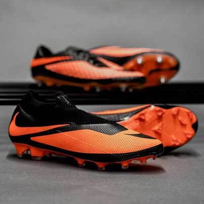 Giày đá bóng Nike Phantom