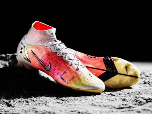 Nike phát hành giày bóng đá Nike Mecurial Dream Speed 004 siêu tốc độ