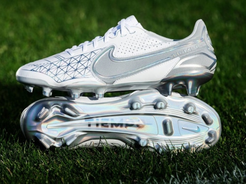 Nike Tiempo Legend 9 'Focus' - Phiên bản đặc biệt đầu tiên của thế hệ mới