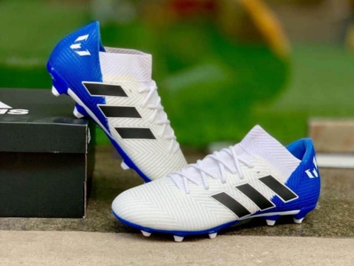 Top 5 mẫu giày bóng đá adidas được nhiều người yêu thích