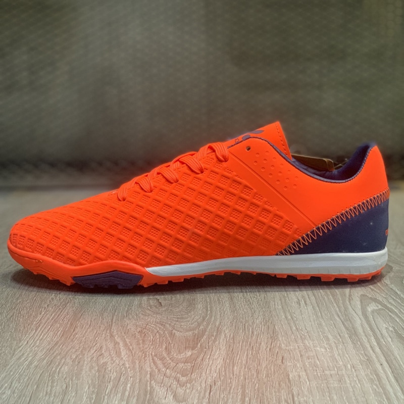 Giày đá bóng Donexpro C-Class FC2001-01-13 - Cam Đen