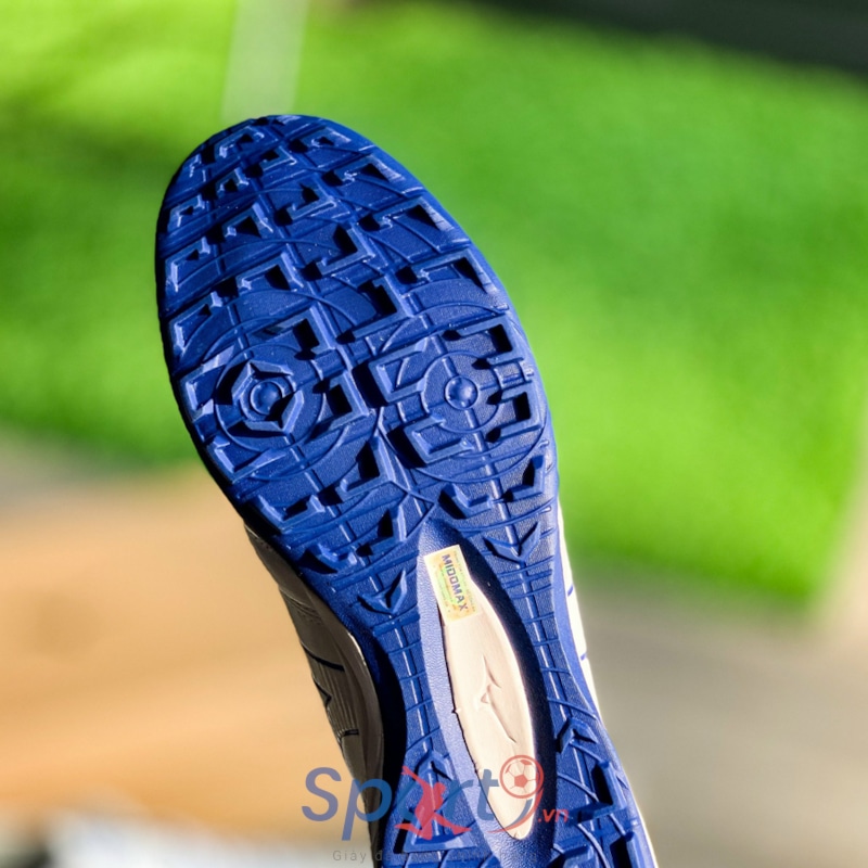 【新品・超お得！】Mizuno MORELIA NEO III 新品・超お得！】Mizuno MORELIA NEO III mizuno morelia neo 3