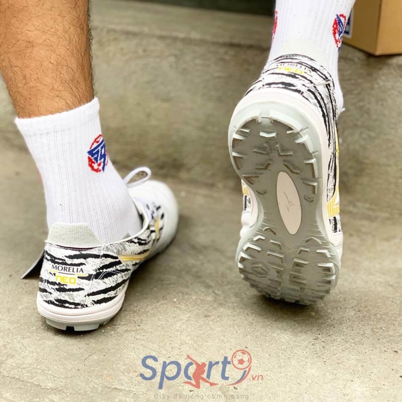 Mizuno Morelia Neo III Pro AS - P1GD228446 - Trắng/Vàng/Đen