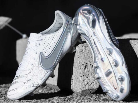 Nike thông báo: Ngừng sử dụng da Kangaroo vào sản xuất giày đá bóng