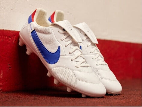 Ra mắt phối màu mới của giày đá bóng Nike Premier III - Đôi giày sử dụng da K cuối cùng