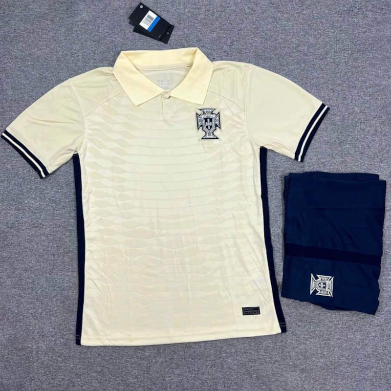 BỘ QUẦN ÁO BÓNG ĐÁ  ĐỘI TUYỂN QUỐC GIA BỒ ĐÀO NHA