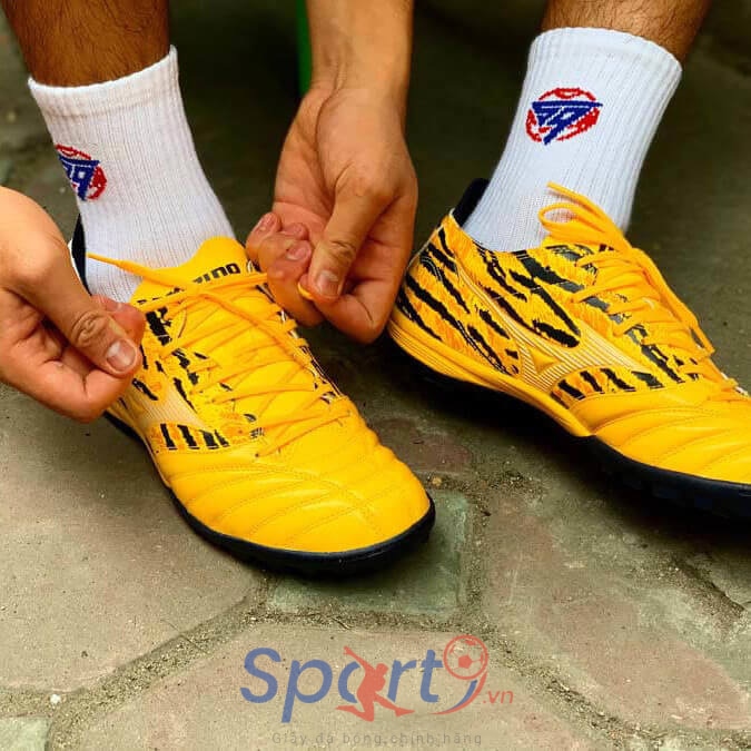 Mizuno Morelia Neo III Pro AS - P1GD228401 - Vàng Đen