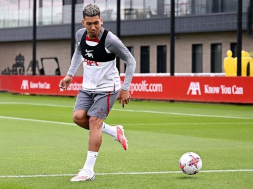 Adidas dành tặng Firmino đôi giày đá bóng đặc biệt chuẩn bị cho trận đấu cuối cùng của Liverpool