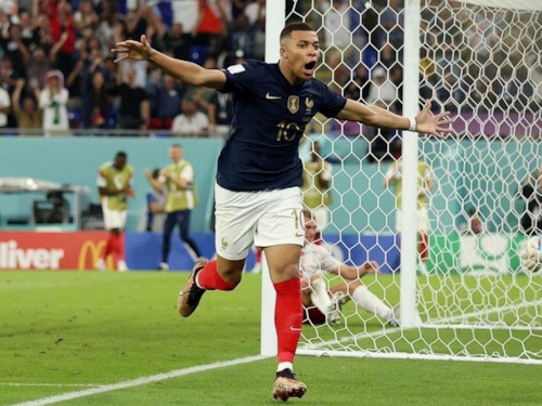 Điểm danh 09 mẫu giày đá bóng nổi bật gắn liền với siêu sao người Pháp Kylian Mbappe