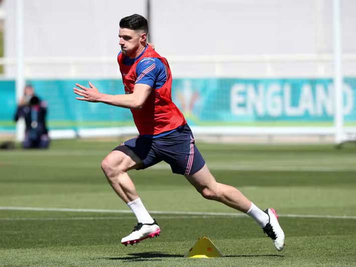 Bản hợp đồng trăm củ của Declan Rice và 05 đôi giày bóng đá nổi bật của ...