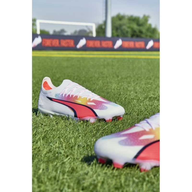 PUMA Ultra Ultimate FG/AG Breakthrough - PUMA White/PUMA Black/Fire Orchid