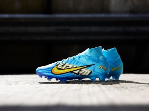 Chính thức ra mắt phiên bản giày đá bóng Nike Mercurial Superfly 9 Mbappé 23-24