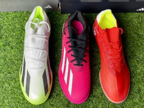 So sánh các thế hệ giày đá bóng tốc độ nhà adidas những năm gần đây