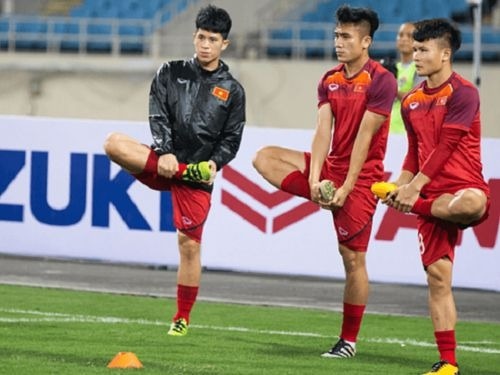 6 bài khởi động cơ bản giúp bạn chơi bóng khỏe hơn, hạn chế chấn thương