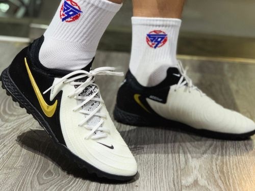 Công nghệ ACC là gì? Tầm quan trọng của ACC trong những đôi giày đá bóng Nike