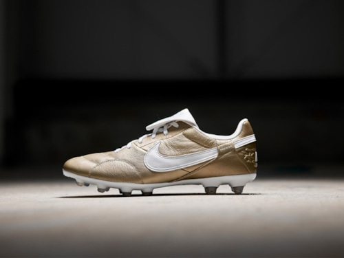 Nike Premier III 2024: Mang lại cảm giác hoài cổ với phối màu vàng nguyên bản