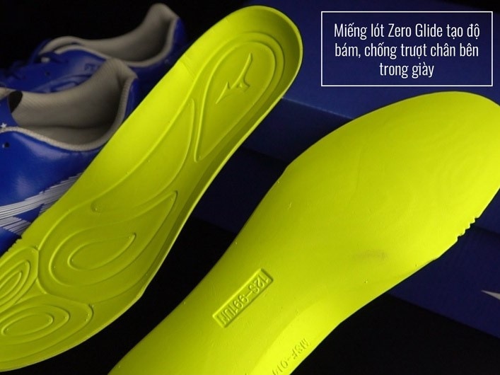 Tìm hiểu lót giày đá bóng Mizuno – Phụ kiện không thể thiếu trong bóng đá