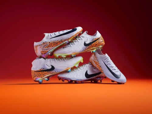 Nike ra mắt bộ sưu tập "Electric Pack" gồm 55 đôi giày dành cho Thế vận hội Olympic
