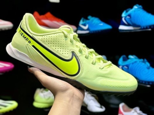 Đừng mua Nike Tiempo 9 nếu như không biết những điều này
