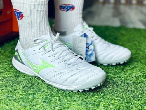 Dự đoán 3 mẫu giày đá bóng Mizuno thống trị sân cỏ nhân tạo 2025