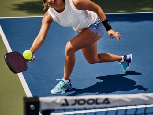Tại sao nên sử dụng giày chuyên dụng cho pickleball?