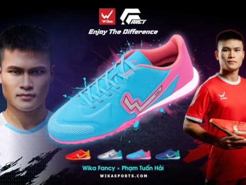 Giày đá bóng Wika