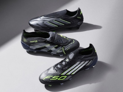 Adidas ra mắt bộ sưu tập giày bóng đá Blackout Brilliance "Electric Stealth" 2025