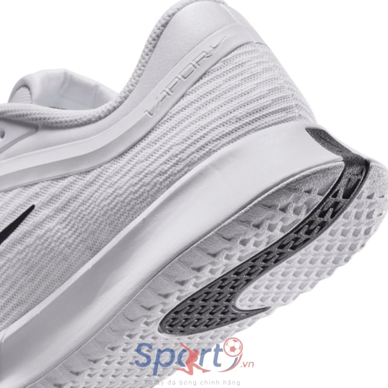Giày Tennis/Pickleball NikeCourt Wmns Vapor Pro 3 ‘White Black’ FZ2158-101