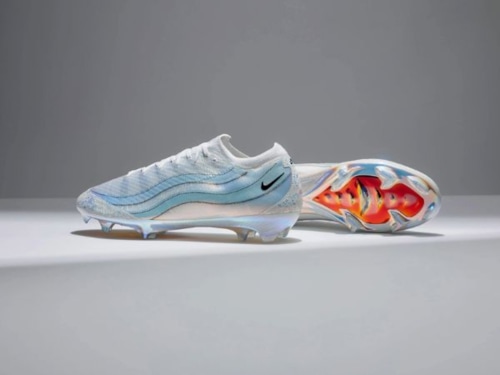 Nike ra mắt Nike Mercurial Air Max 95 Chapter 3 - Khi sneaker huyển thoại gặp tốc độ
