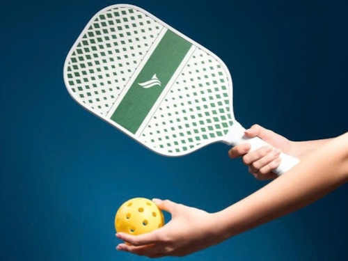 Cách cầm vợt Pickleball đúng cách và hiệu quả dành cho người mới chơi