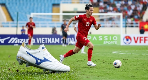 Top 5 Giày Bóng Đá Mizuno Đáng Mua Nhất Tháng 4/2026