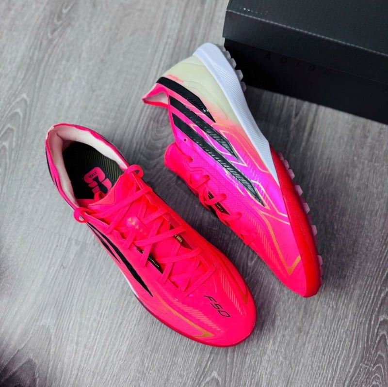 Top 5 lý do khiến adidas F50 Hyperfast Pro trở thành mẫu giày đá bóng được săn đón nhất hiện nay