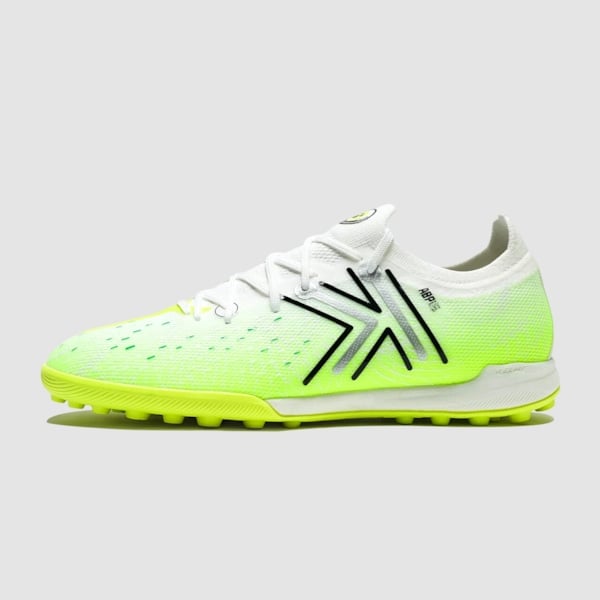 Hiện chi thiết của Giày Đá Bóng Kelme 5.0 TF Xanh Huỳnh Quang