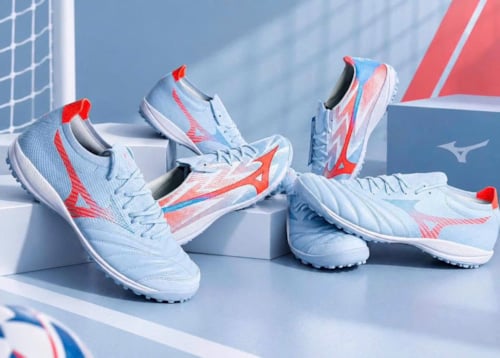 Những mẫu giày đá bóng Mizuno Serene Spark nổi bật cho sân cỏ nhân tạo