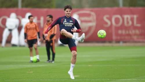 Adidas Predator thế hệ mới lộ diện trên chân Declan Rice - Thiết kế hoài niệm gặp hiện đại